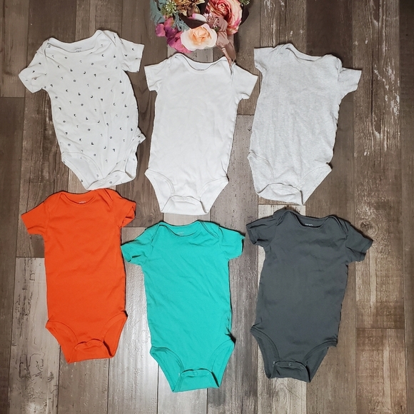 carter's baby toddler boy onesie bundle size 18m EUC 100% Cotton 6pc - Picture 1 of 12